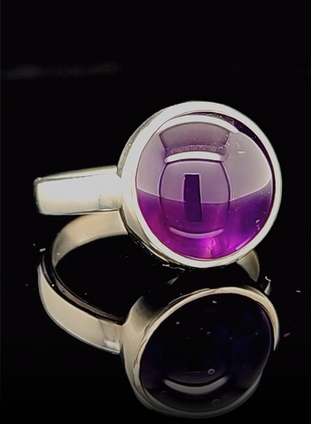 Sterling Silver Amethyst Ring - Size 8.5